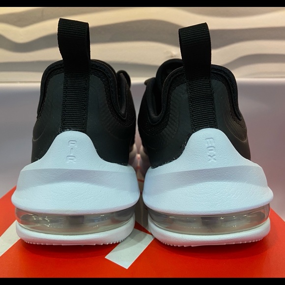 Nike Youth Air Max Axis - Picture 5 of 6